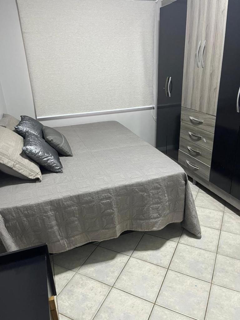 Apartamento Na Melhor Localizacao Da Meia Praia Itapema Exteriér fotografie